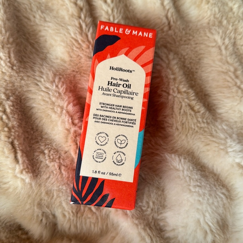 New Fable & Mane
HoliRoots™ Pre-Wash Treatment Oil for Thinning